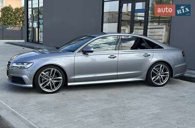 Седан Audi A6 2016 в 