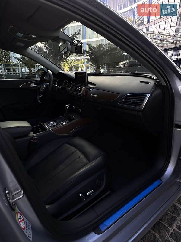 Седан Audi A6 2015 в Одессе