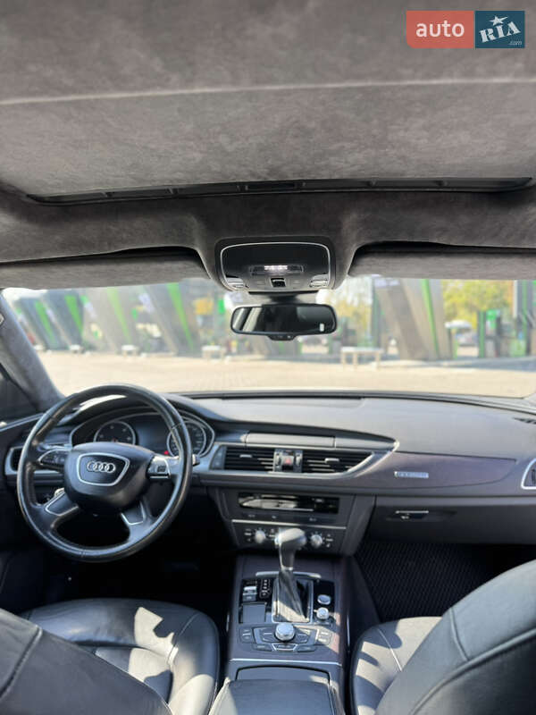 Седан Audi A6 2013 в Одессе