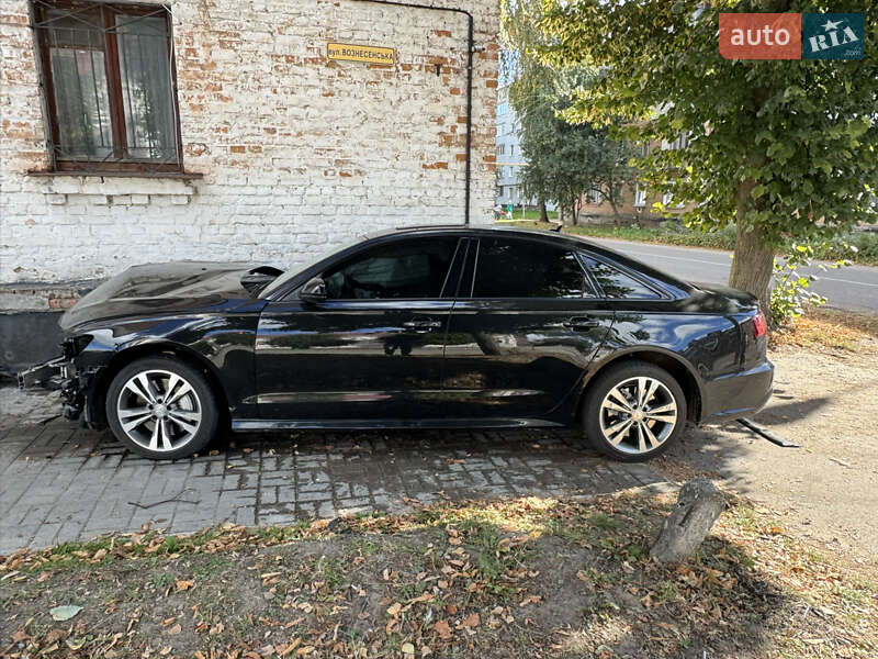Седан Audi A6 2016 в 