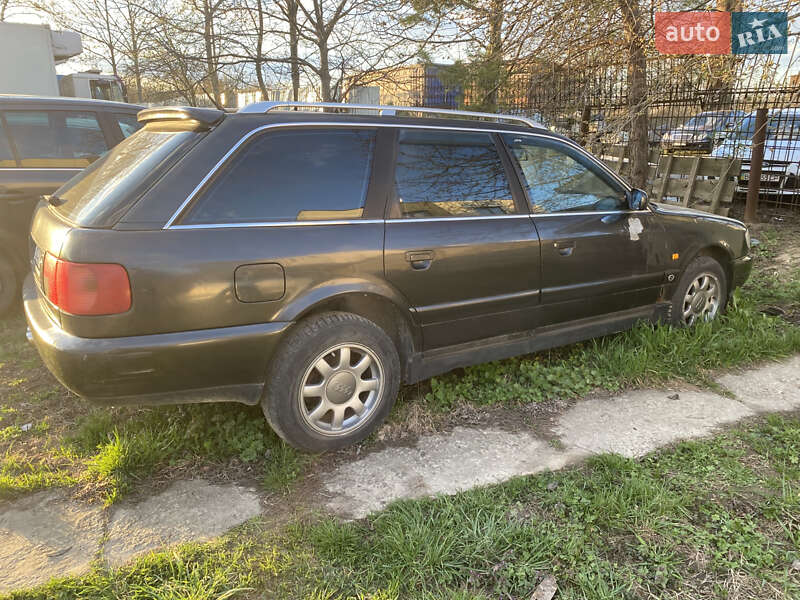 Универсал Audi A6 1995 в Львове
