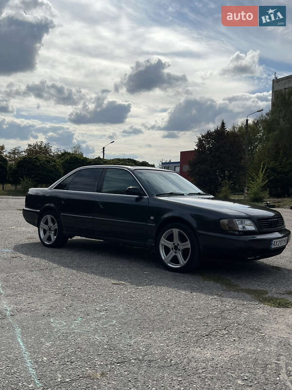 Седан Audi A6 1996 в Харькове