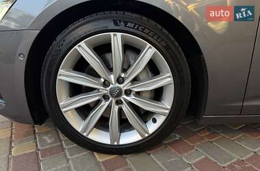 Универсал Audi A6 2019 в 