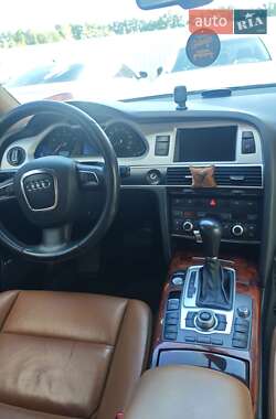 Седан Audi A6 2010 в 