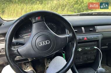 Универсал Audi A6 2000 в 