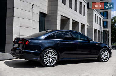 Седан Audi A6 2016 в 