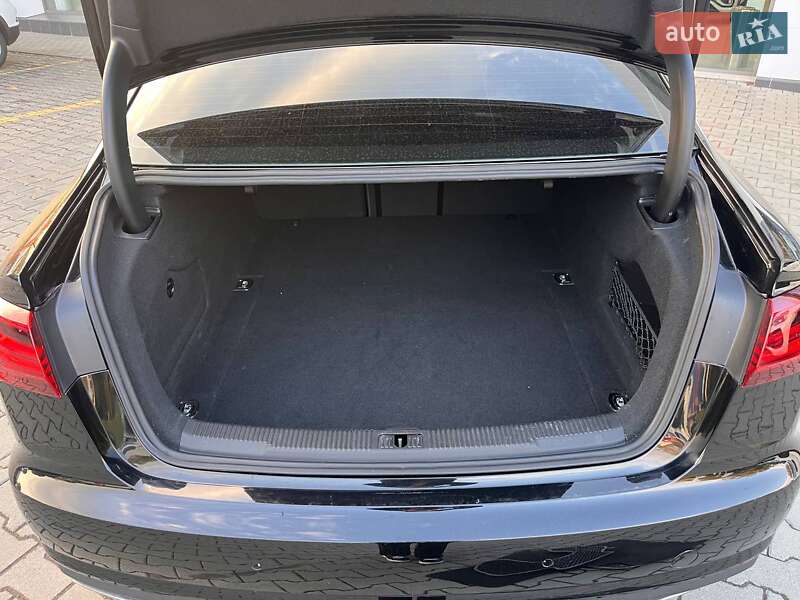 Седан Audi A6 2015 в Житомире