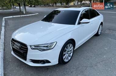 Седан Audi A6 2014 в Измаиле