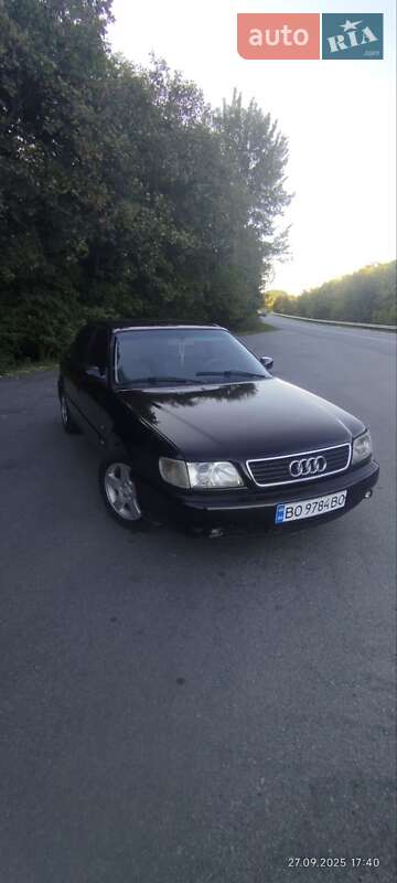Седан Audi A6 1995 в Чорткове