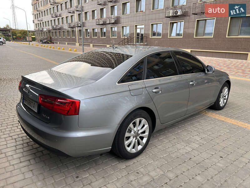 Седан Audi A6 2012 в Одессе