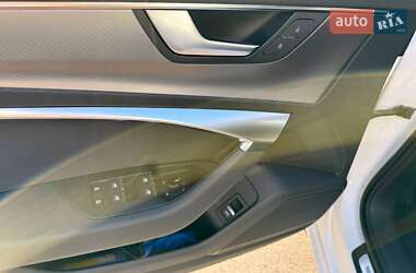 Универсал Audi A6 2020 в 