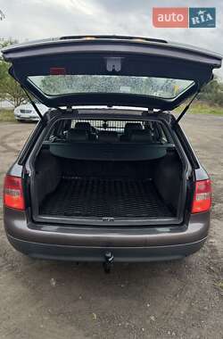 Универсал Audi A6 2001 в 