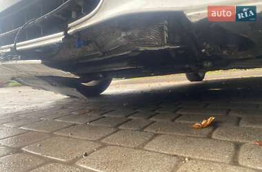 Седан Audi A6 2012 в 