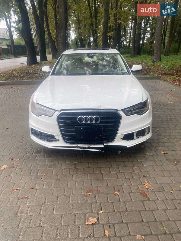 Седан Audi A6 2012 в 