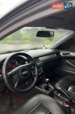 Универсал Audi A6 1999 в 