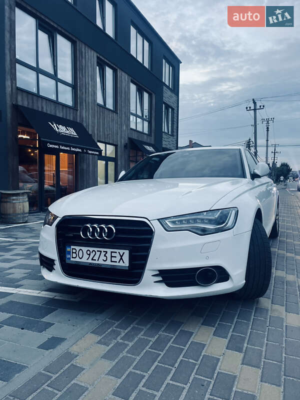 Седан Audi A6 2013 в 