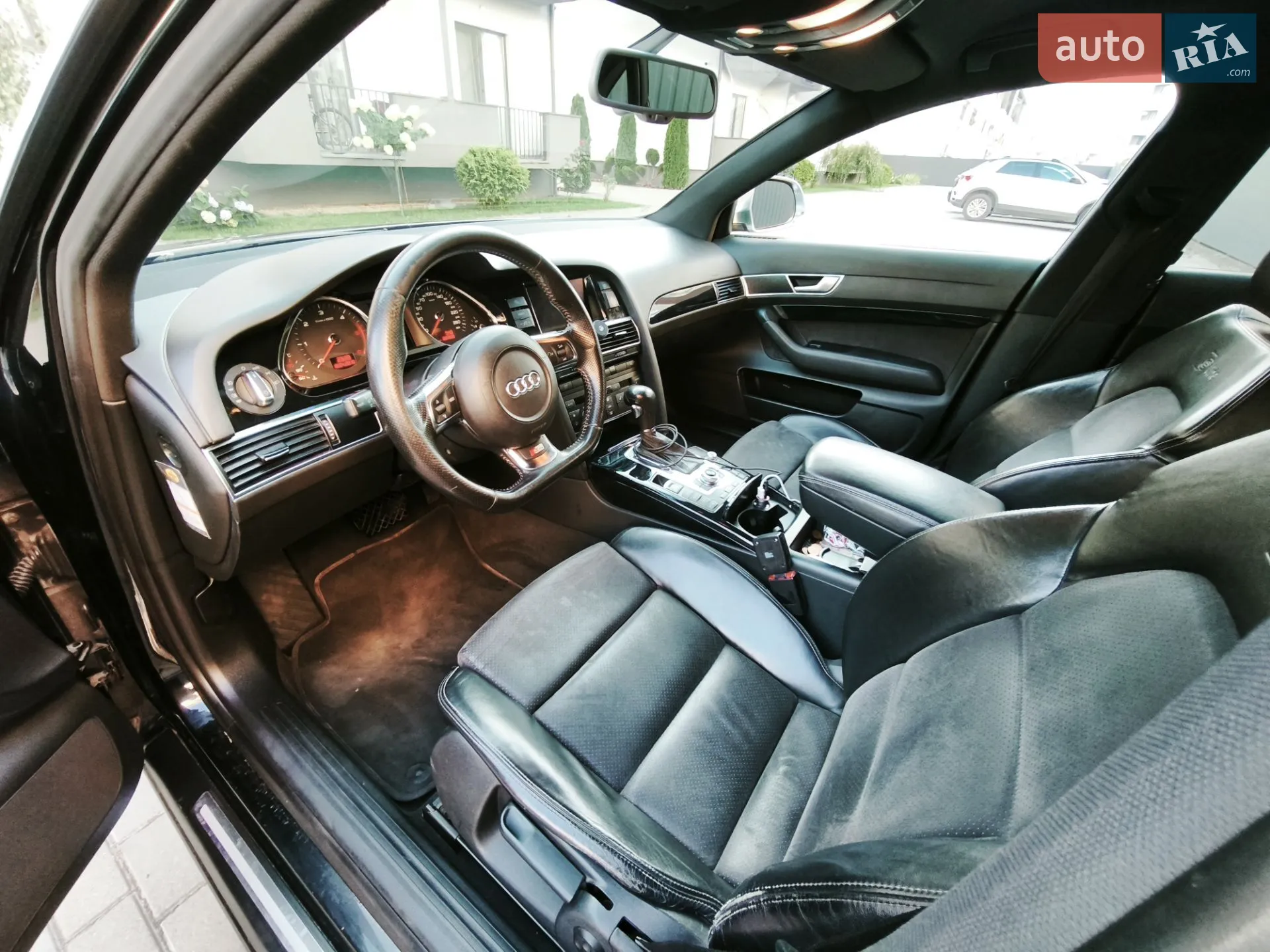 2010 Audi A6 - мініатюра 13