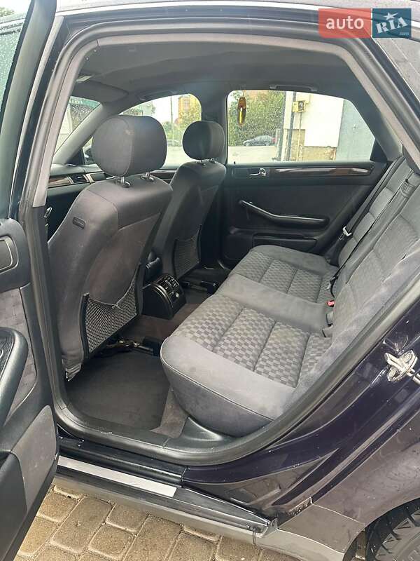 Седан Audi A6 2000 в Чорткові