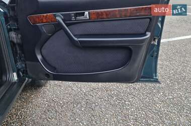 Универсал Audi A6 1995 в 