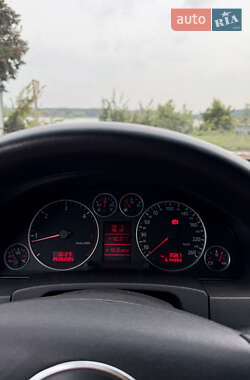 Универсал Audi A6 2003 в 
