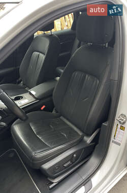 Седан Audi A6 2020 в 