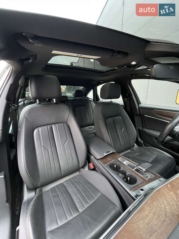 Седан Audi A6 2020 в Киеве