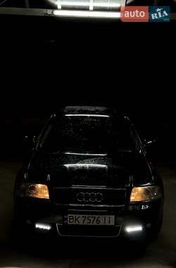 Седан Audi A6 2002 в 