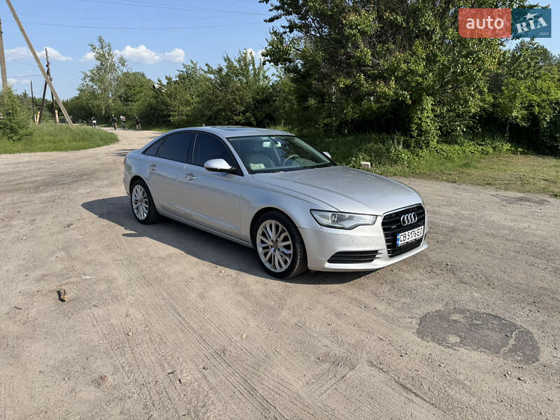 Седан Audi A6 2014 в 