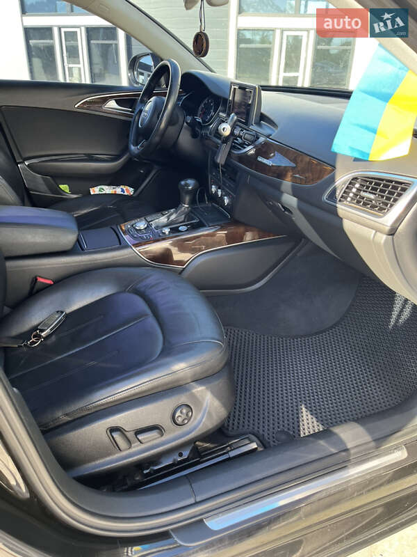 Седан Audi A6 2013 в Киеве