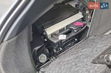 Универсал Audi A6 2011 в 