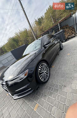 Седан Audi A6 2015 в 