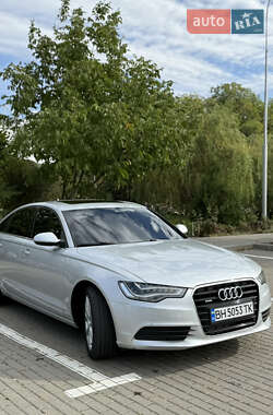 Седан Audi A6 2013 в 