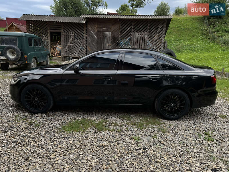 Седан Audi A6 2011 в Буковеле