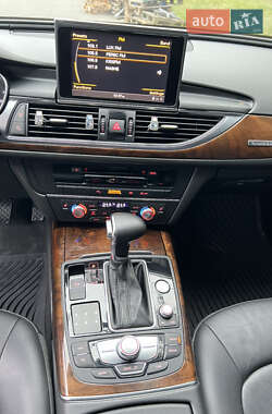 Седан Audi A6 2014 в 