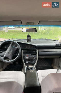 Седан Audi A6 1996 в 