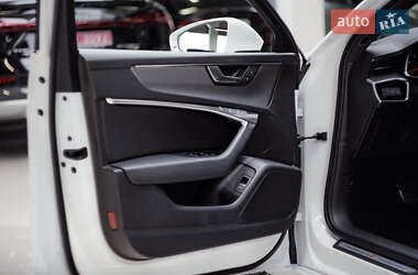 Седан Audi A6 2020 в 