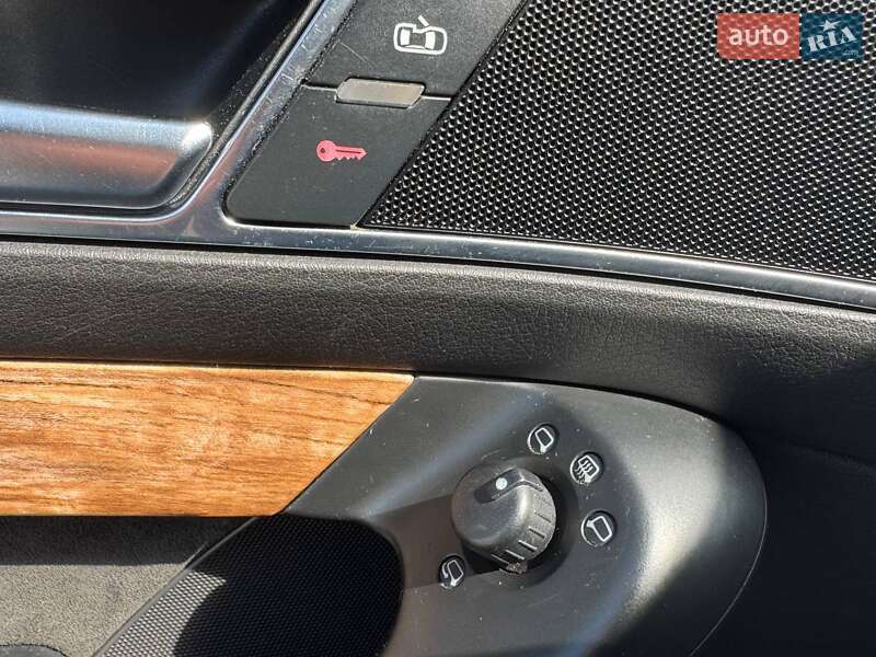 Седан Audi A6 2004 в Киеве