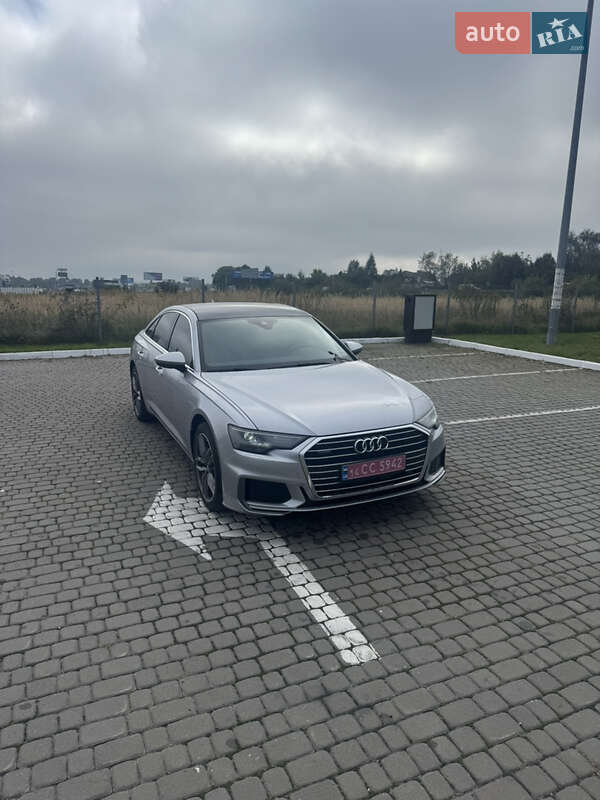 Седан Audi A6 2019 в 