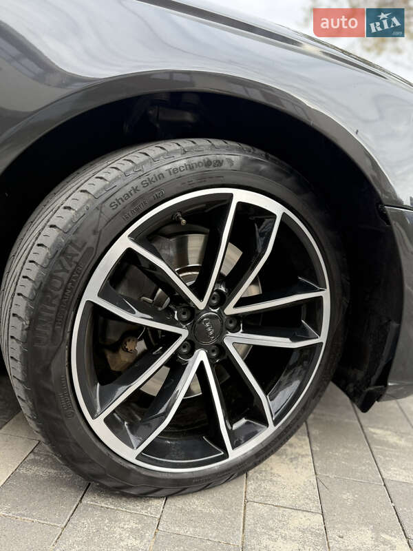 Седан Audi A6 2013 в Ужгороде