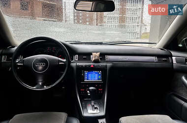 Универсал Audi A6 2004 в 