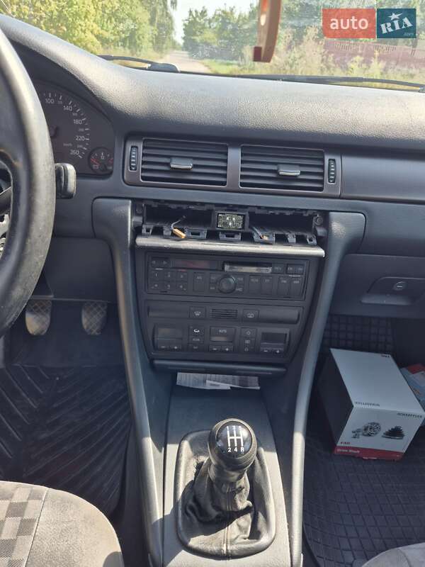 Універсал Audi A6 1998 в Брусилові