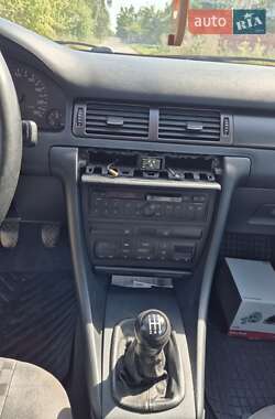 Универсал Audi A6 1998 в 