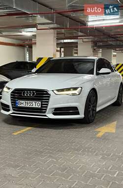 Седан Audi A6 2015 в 