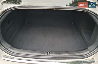 Седан Audi A6 2011 в 