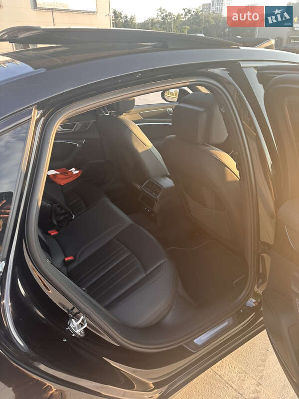 Седан Audi A6 2019 в Киеве