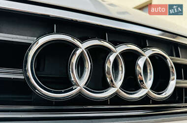 Седан Audi A6 2013 в 