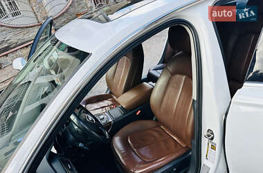 Седан Audi A6 2013 в 