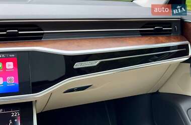 Седан Audi A6 2019 в 