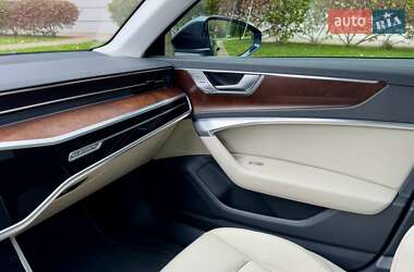 Седан Audi A6 2019 в 