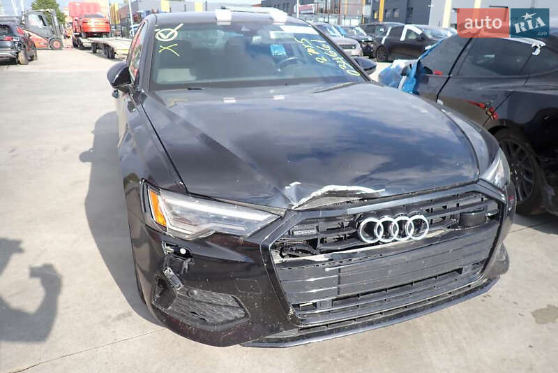 Седан Audi A6 2020 в 